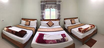 Rose Hotel
