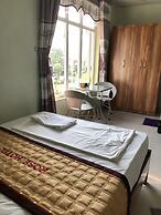 Rose Hotel