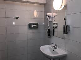 Hotel Moji