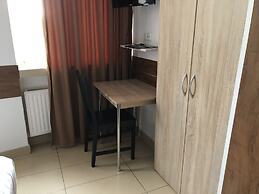 Hotel Moji