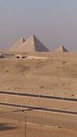 Pyramids View Apartments & Rooftop