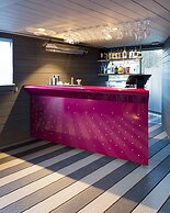 Pangea Pod Hotel