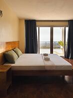 Seaview Mansion