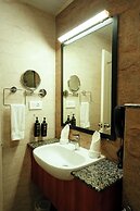 Dfort Hotel Kollam