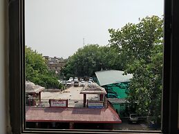 Central Hotel