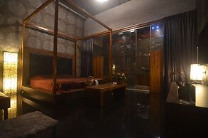 Moonlight Hall