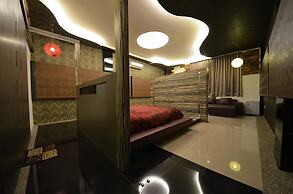 Moonlight Hall