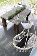 OW Andros - Luxury Suites