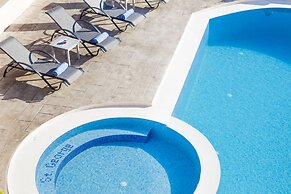 Villa Saint George