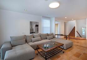 Thea Villas Complex