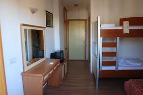 Arikan Inn