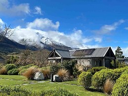 Headwaters Glenorchy Eco Lodge