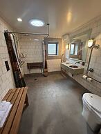 Headwaters Glenorchy Eco Lodge