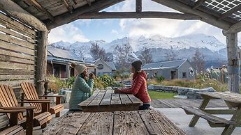 Headwaters Glenorchy Eco Lodge