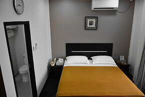 Mini Platinum Hotel