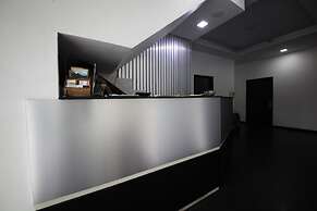 Mini Platinum Hotel