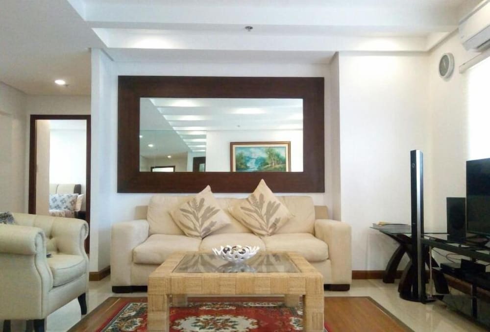 Centtro Residences