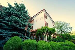 Hotel Mirhav