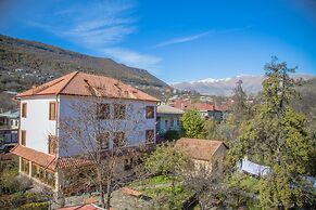 Hotel Mirhav