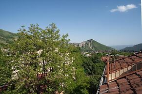 Hotel Mirhav