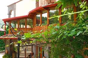 Hotel Mirhav