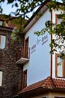 Hotel Mirhav