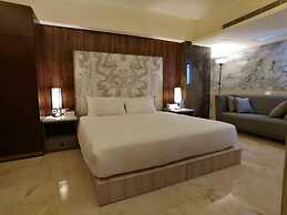 Michelle Hotel