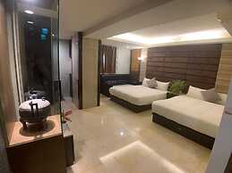 Michelle Hotel