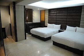 Michelle Hotel