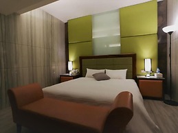 Michelle Hotel
