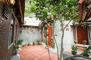 Amira Homestay