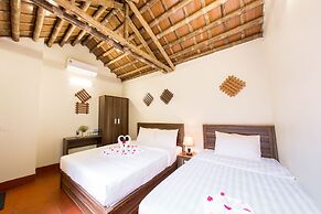 Amira Homestay
