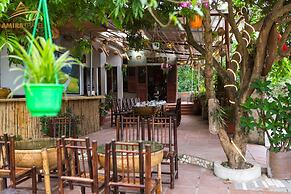 Amira Homestay