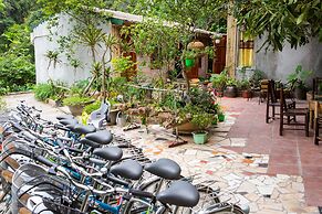 Amira Homestay