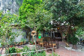 Amira Homestay