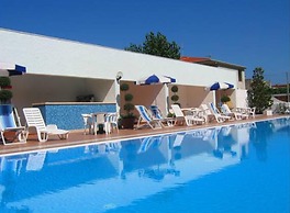 Belvedere Club Hotel