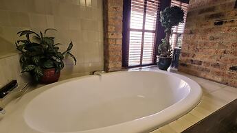 Klein Bosveld Guesthouse