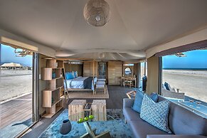 Kingfisher Retreat by Sharjah Collection