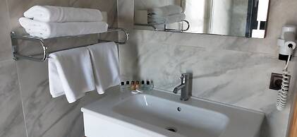 Saatli Hotel