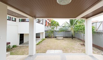 Lemon House