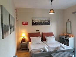Harbour Inn Corfu
