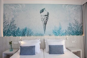 Hotel Tora