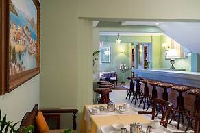 Ikaros Art Hotel