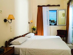 Ikaros Art Hotel