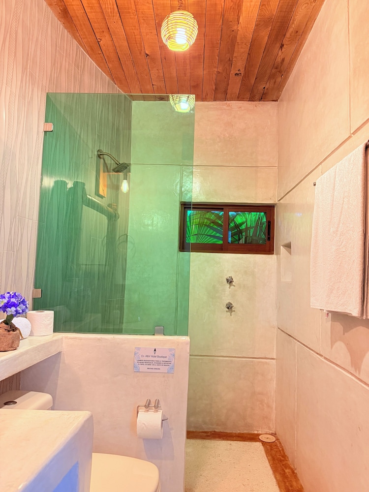 A&V Hotel Boutique