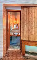 A&V Hotel Boutique