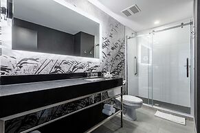 DoubleTree by Hilton Quebec Resort