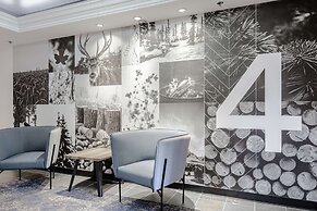 DoubleTree by Hilton Quebec Resort