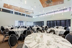 DoubleTree by Hilton Quebec Resort
