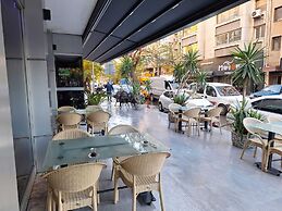 Wox Ew Hotel